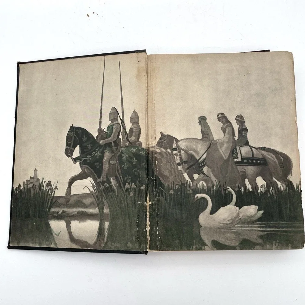 The Boy's King Arthur bySidneyLanier Illustrated byN.C.Wyeth Hardcover Scribner